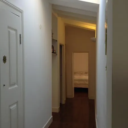 Alfama4two Apartment